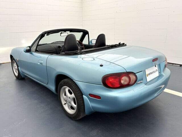 2000 MAZDA ROADSTER