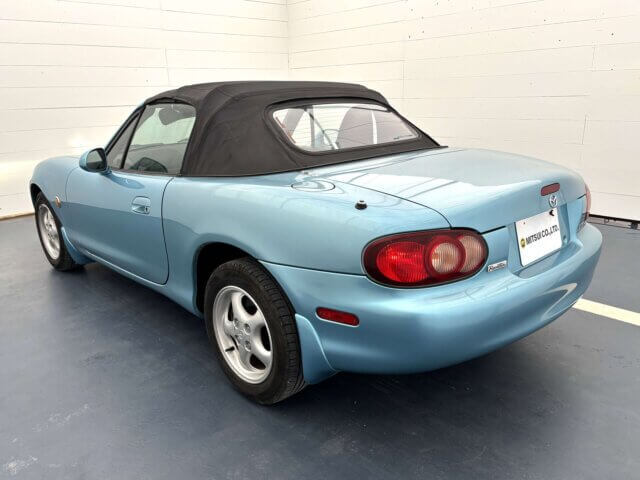 2000 MAZDA ROADSTER