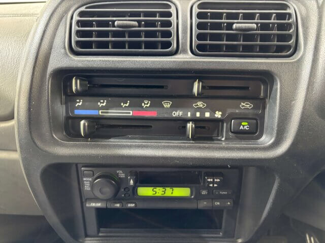2001 SUZUKI EVERY VAN