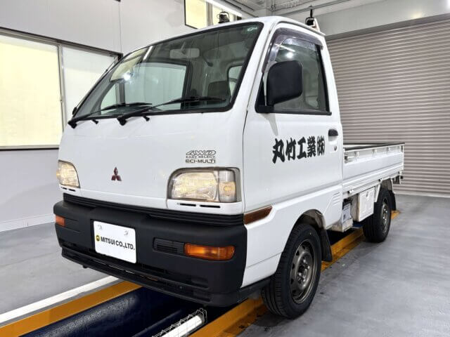 1997 MITSUBISHI MINICAB TRUCK