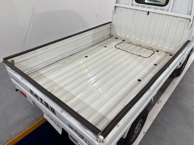 1997 MITSUBISHI MINICAB TRUCK