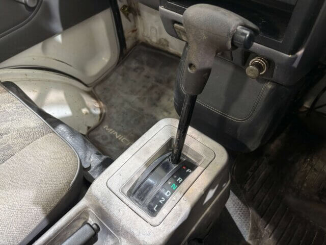 1997 MITSUBISHI MINICAB TRUCK