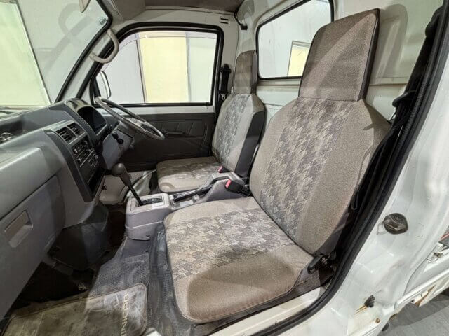 1997 MITSUBISHI MINICAB TRUCK