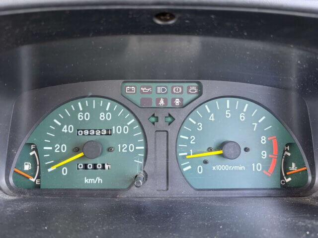 1995 MITSUBISHI BRAVO