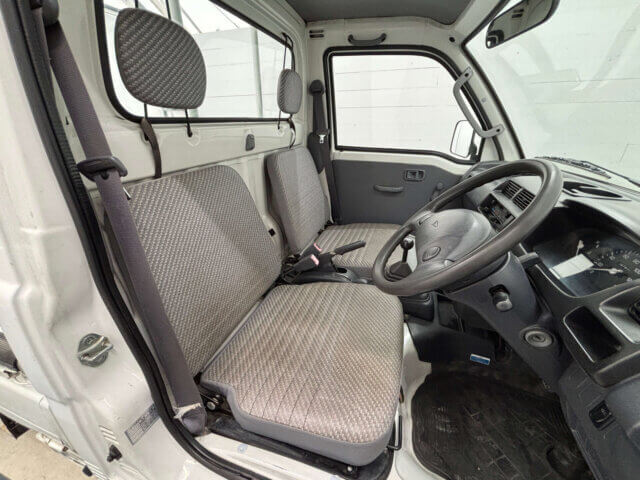 2001 DAIHATSU HIJET TRUCK