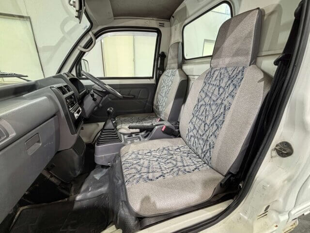 1998 MITSUBISHI MINICAB TRUCK