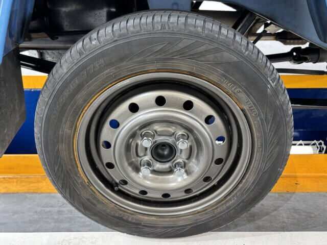 2000 DAIHATSU HIJET TRUCK