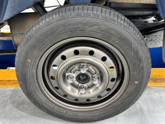 2000 DAIHATSU HIJET TRUCK