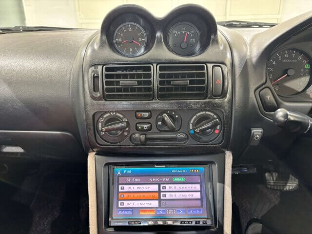 2000 MITSUBISHI FTO
