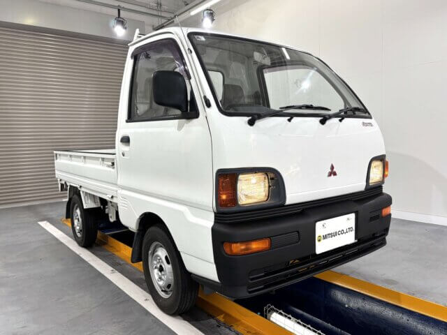 1994 MITSUBISHI MINICAB TRUCK
