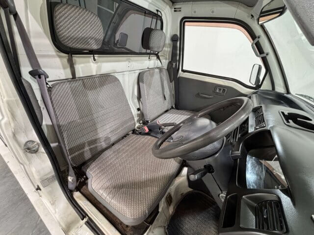 2000 DAIHATSU HIJET TRUCK