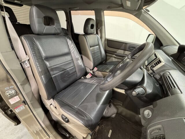 2006 NISSAN X-TRAIL