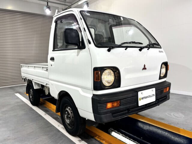 1991 MITSUBISHI MINICAB TRUCK