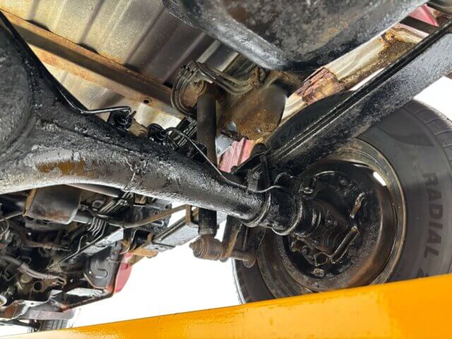 1999 MITSUBISHI MINICAB TRUCK