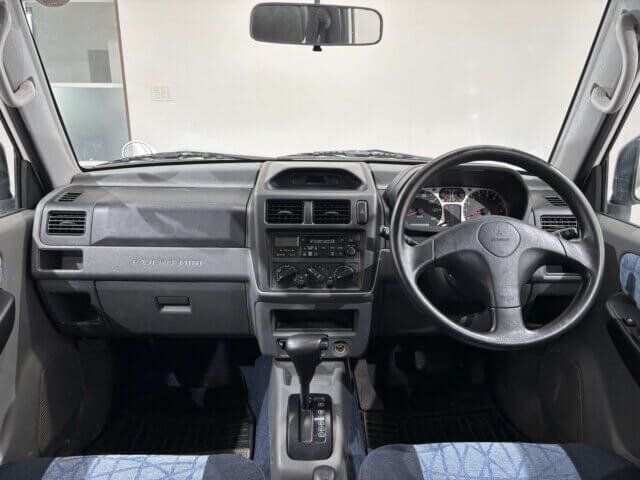 1999 MITSUBISHI PAJERO MINI