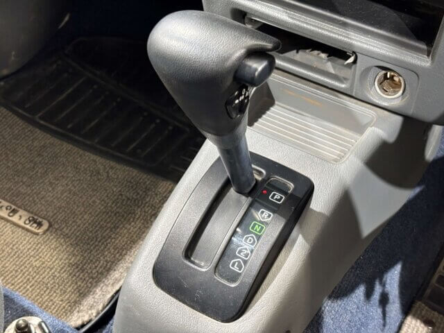 1999 MITSUBISHI PAJERO MINI