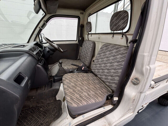 2001 DAIHATSU HIJET TRUCK