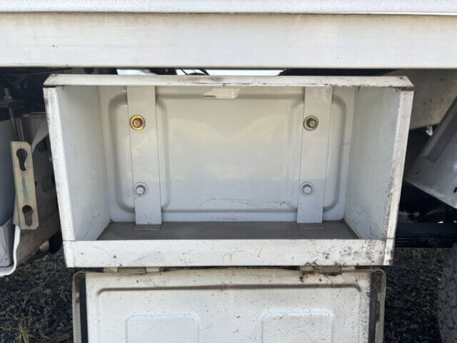 1996 MITSUBISHI MINICAB TRUCK
