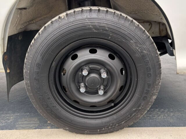 2000 DAIHATSU HIJET TRUCK