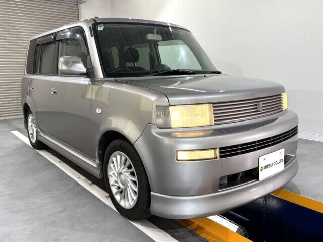 2001 TOYOTA bB