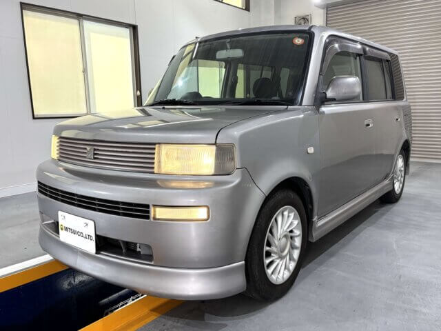 2001 TOYOTA bB
