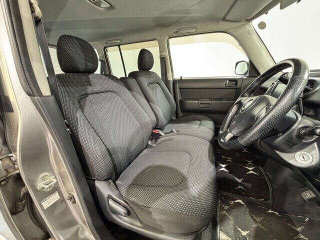 2001 TOYOTA bB