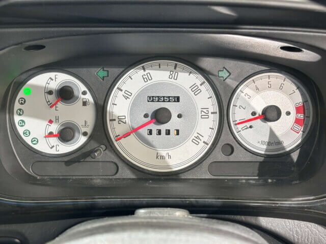 2001 DAIHATSU MIRA GINO