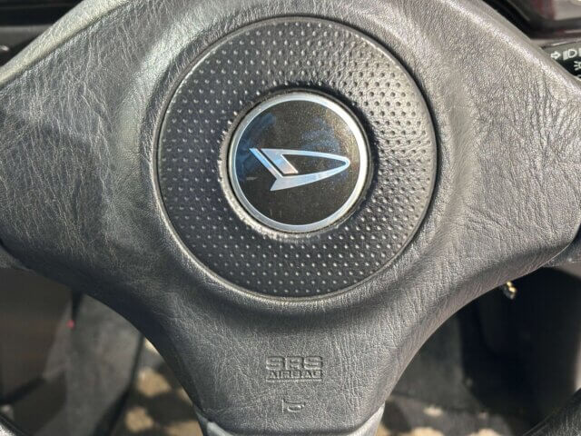2001 DAIHATSU MIRA GINO
