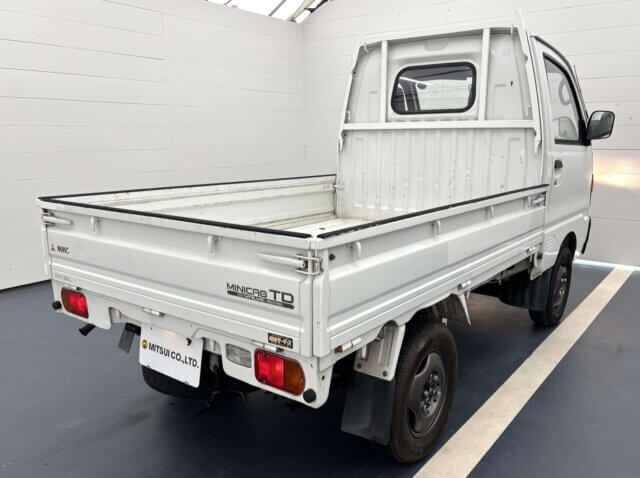 1992 MITSUBISHI MINICAB TRUCK