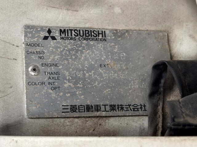 1992 MITSUBISHI MINICAB TRUCK