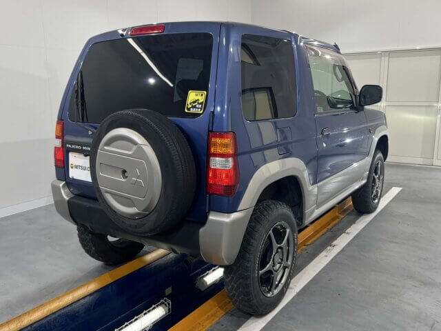 1999 MITSUBISHI PAJERO MINI