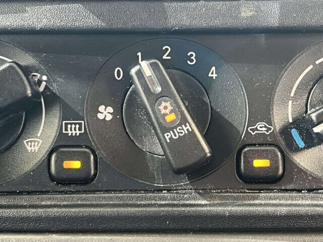 1999 MITSUBISHI PAJERO MINI