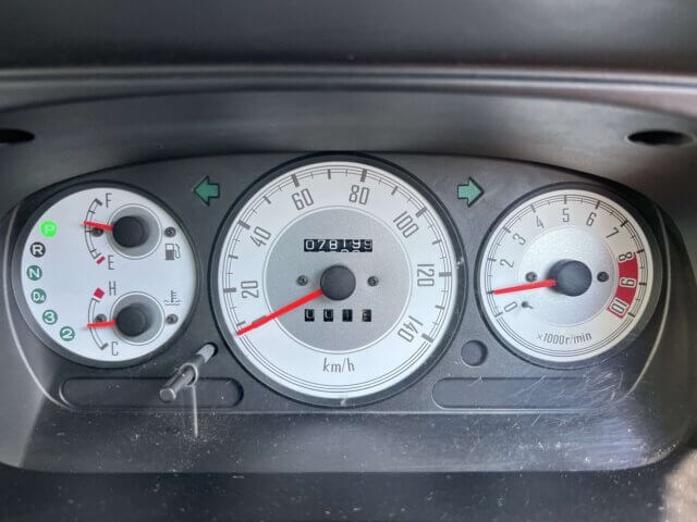 2000 DAIHATSU MIRA GINO