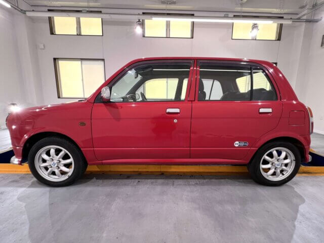 2000 DAIHATSU MIRA GINO