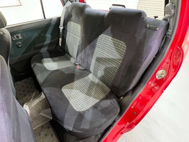 2000 DAIHATSU MIRA GINO