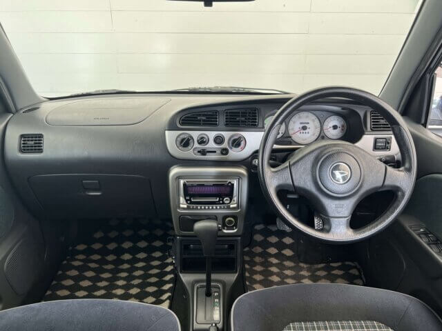 2001 DAIHATSU MIRA GINO