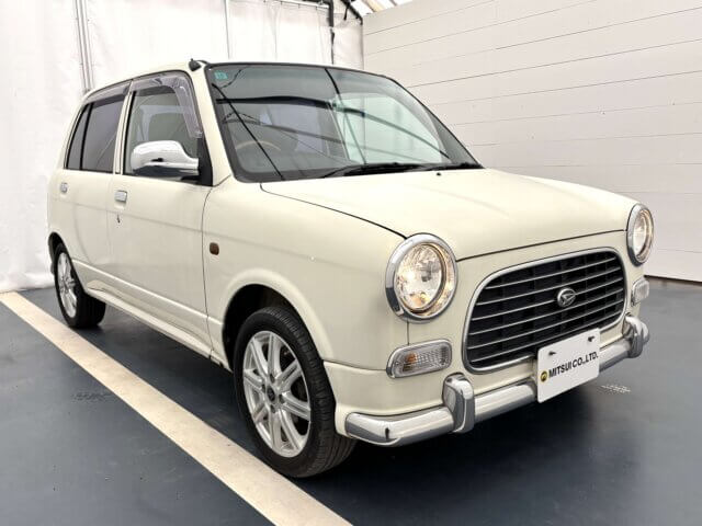 2000 DAIHATSU MIRA GINO