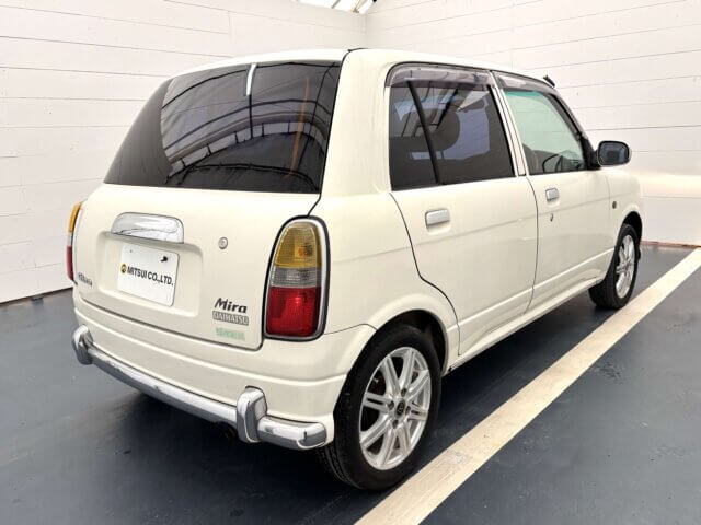 2000 DAIHATSU MIRA GINO