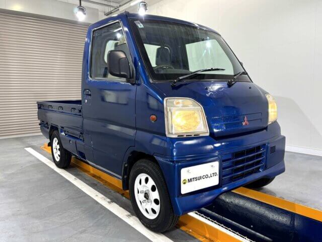 1999 MITSUBISHI MINICAB TRUCK
