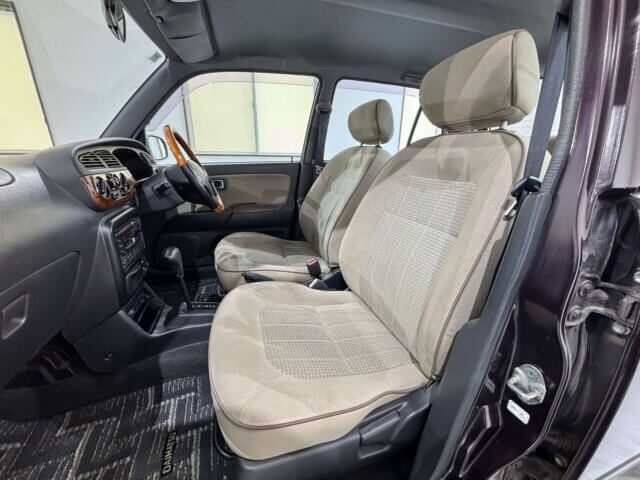 2001 DAIHATSU MIRA GINO